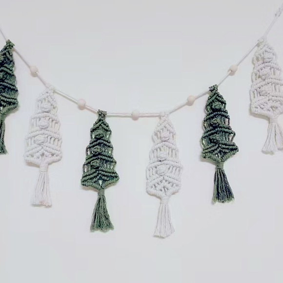 Soul Embellishment’s™️ Handcrafted Macrame Christmas Tree Wall Hanging - Picture 3 of 11